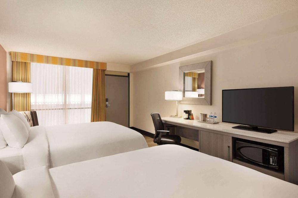 Radisson Hotel Lenexa Overland Park photo 12