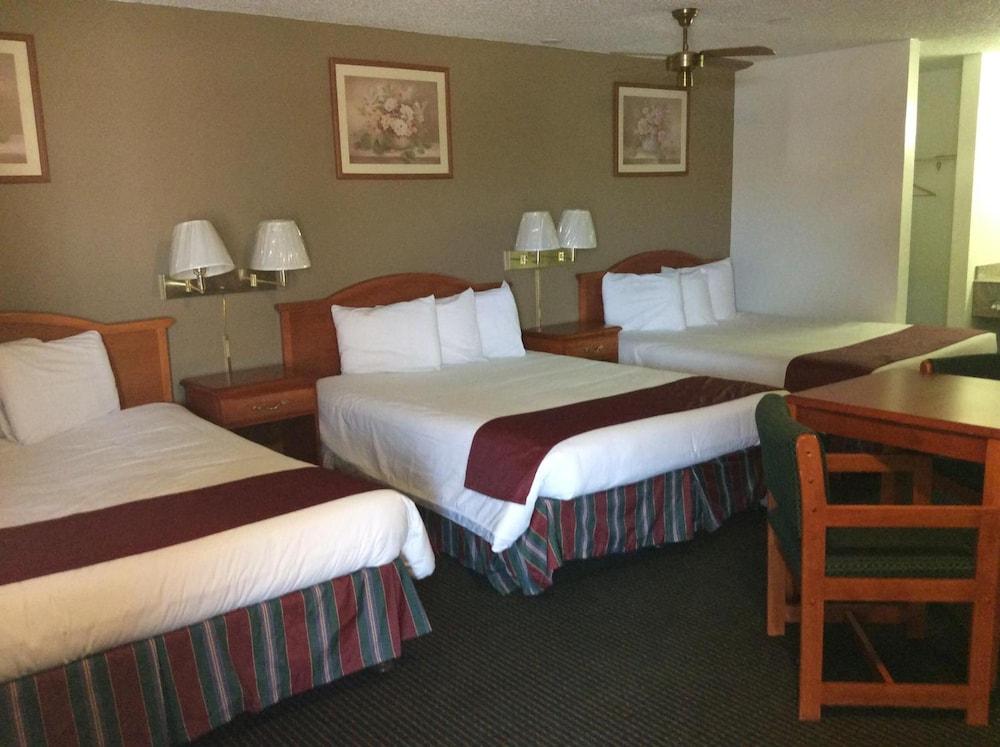 Sagamar Inn photo 38