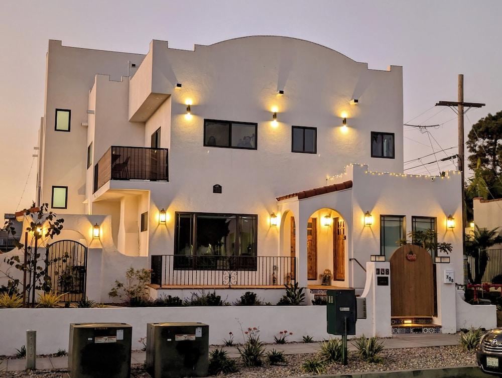 Rise Suites Oceanside photo 62