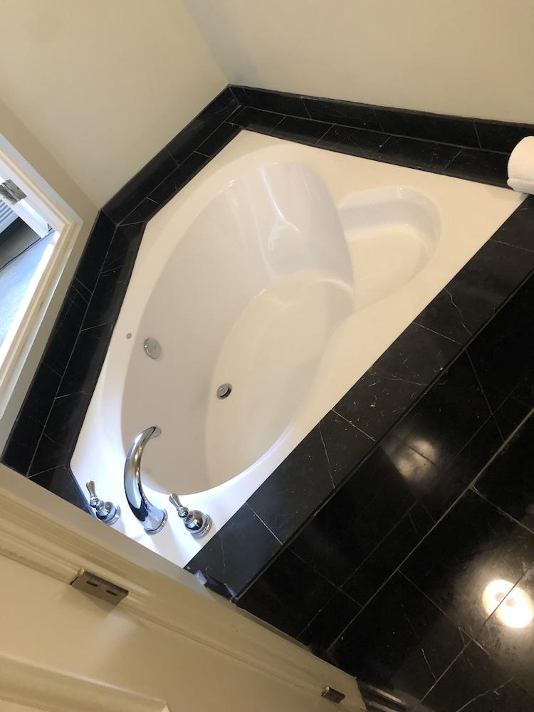 The Juliet Hotel photo 14