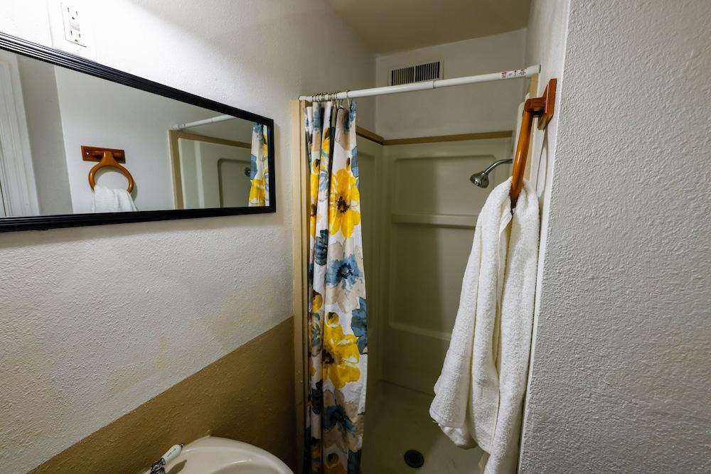 Cottage Inn photo 15