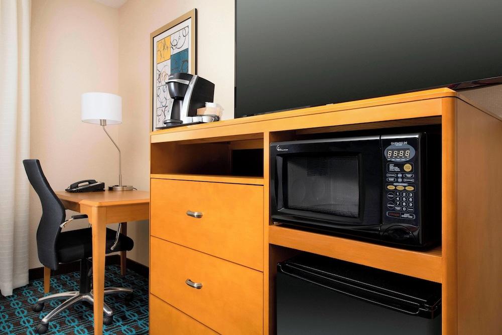 Fairfield Inn by Marriott Washington D.C. photo 6
