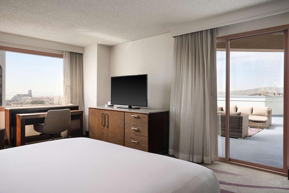 Hilton Long Beach Hotel photo 27
