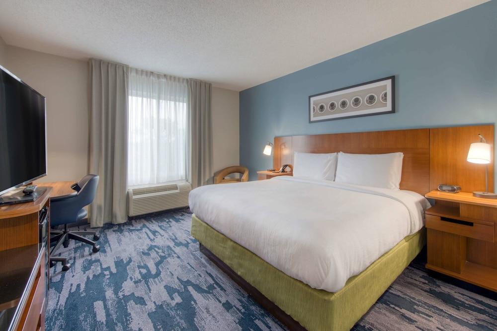 Fairfield Inn By Marriott Raleigh Crabtree photo 14