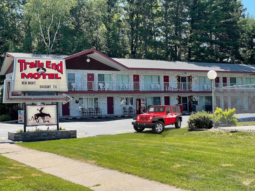 Trails End Motel photo 1