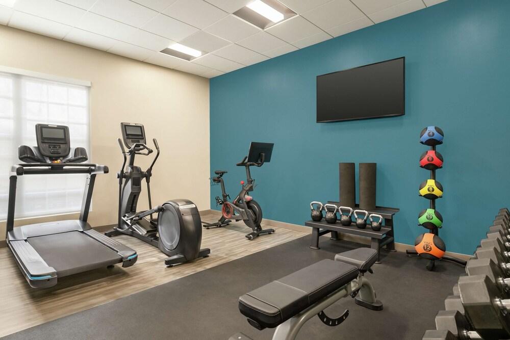 Hampton Inn New Orleans-St. Charles Ave./Garden District photo 16