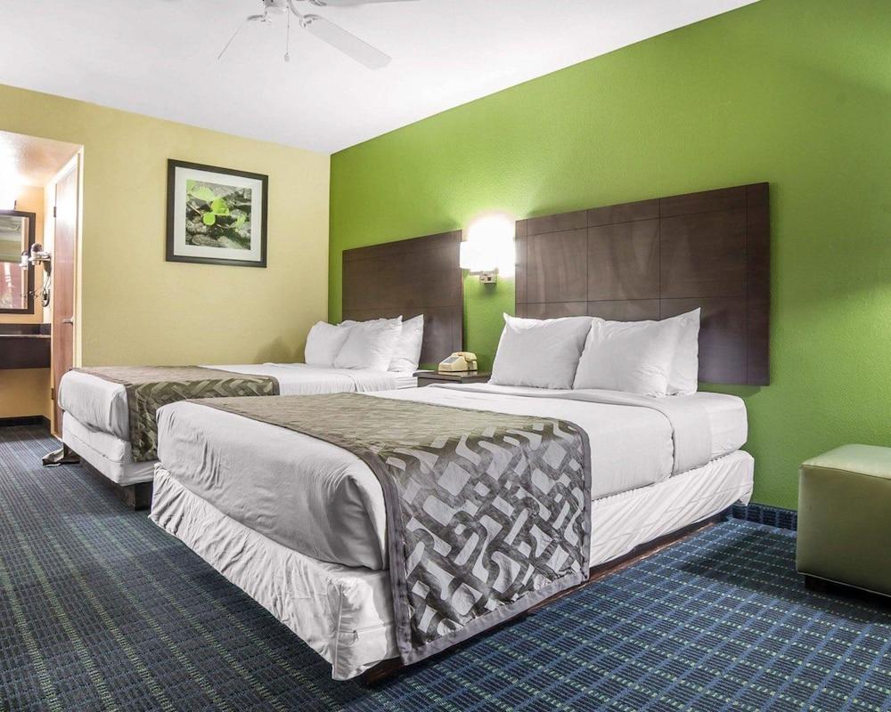 Rodeway Inn & Suites Needles photo 17