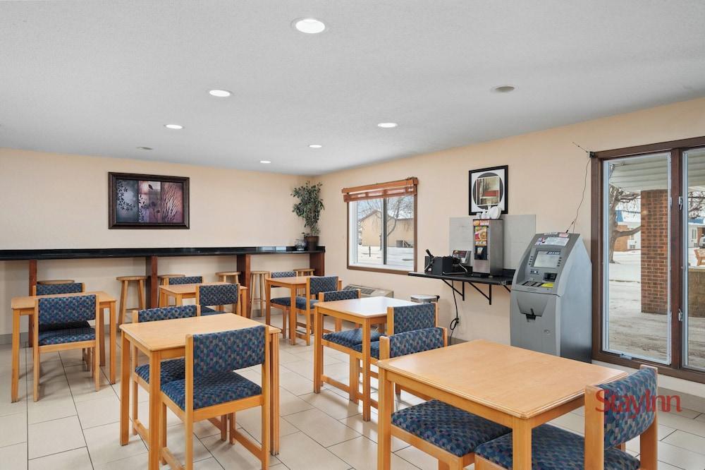 StayInn - Grand Forks photo 23