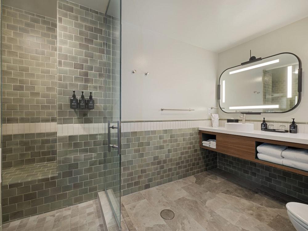 Hotel Indigo Asheville Downtown by IHG photo 36