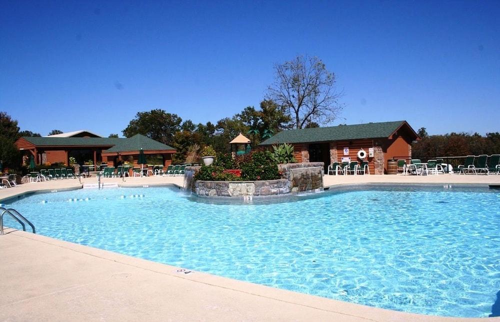 Westgate Branson Woods Resort and Cabins photo 17