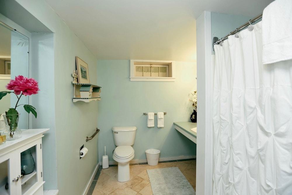 Wilburton Inn photo 41