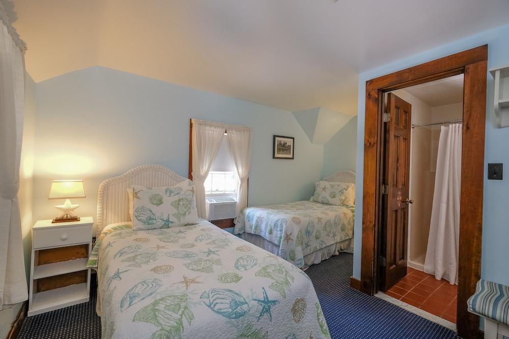 Pequot Hotel photo 38