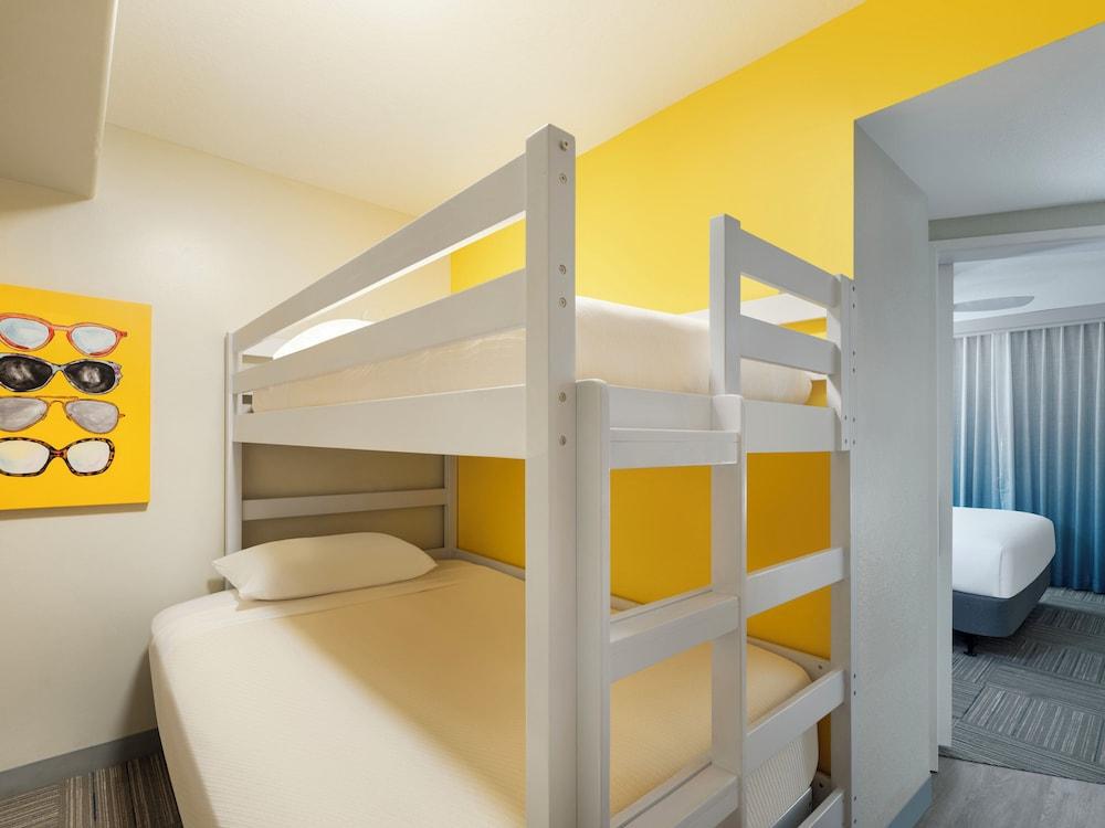 Holiday Inn Resort Orlando Suites - Waterpark by IHG photo 8