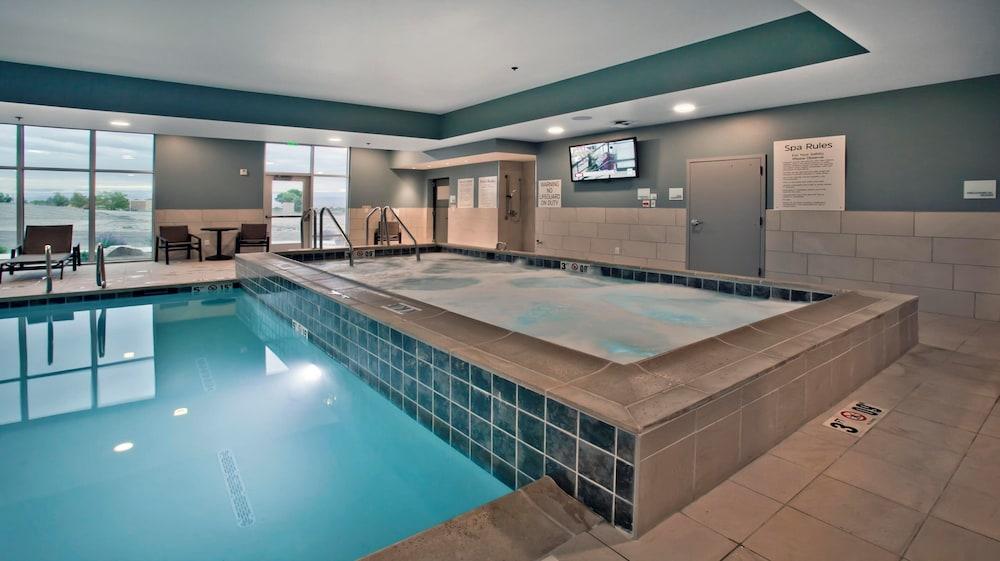 Holiday Inn Express & Suites Green River by IHG photo 9