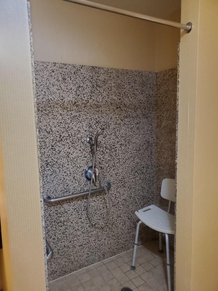 Comfort Suites Blythe photo 29