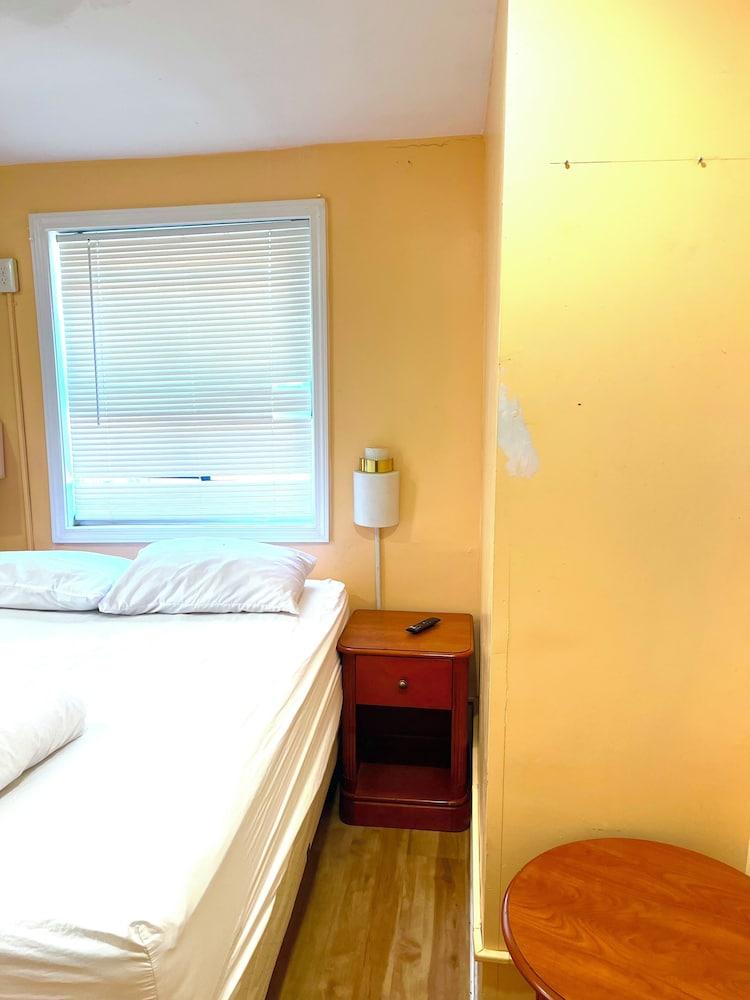 BedExpress hotel hostel photo 14