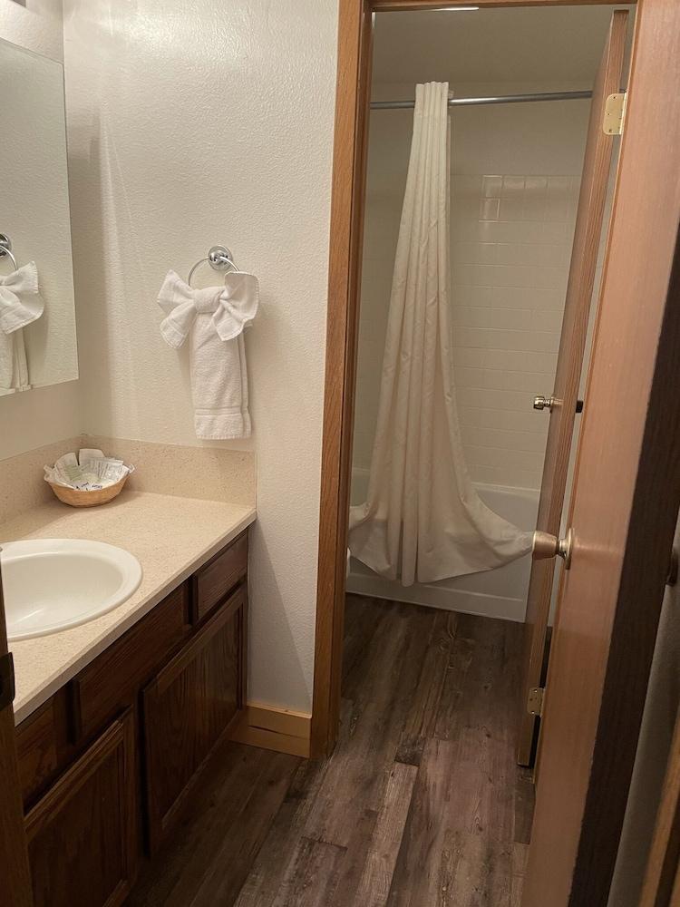 Timbers at Island Park Village Resort photo 16