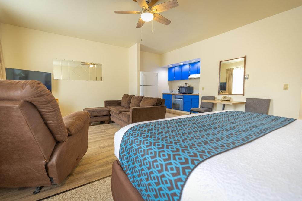 Helgeson Place Hotel & Suites photo 5