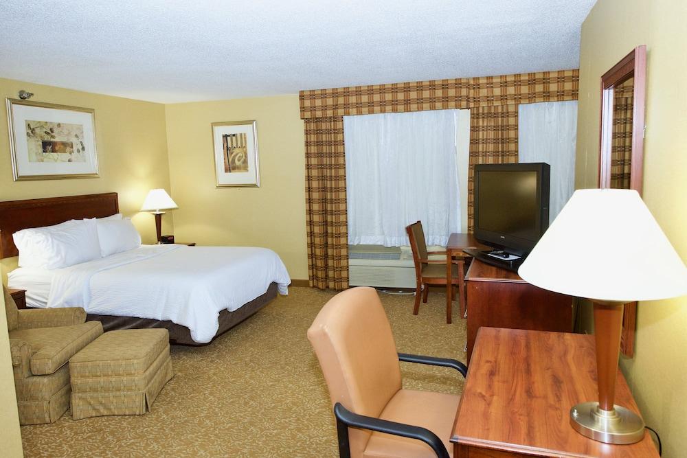 Holiday Inn Express & Suites St. Louis West - Fenton by IHG photo 36
