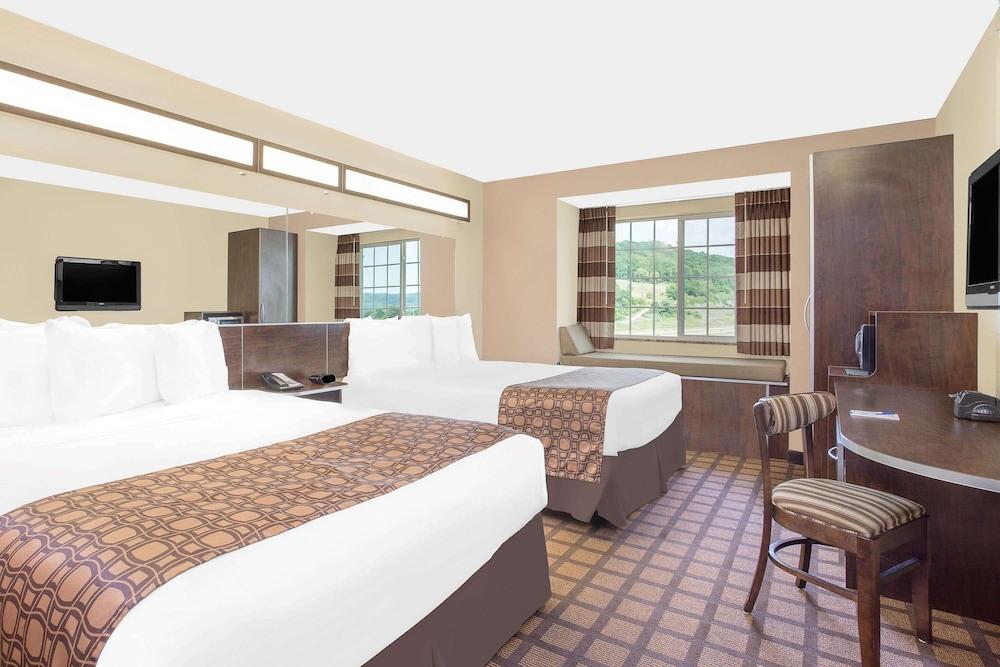 Microtel Inn & Suites by Wyndham Mansfield photo 21