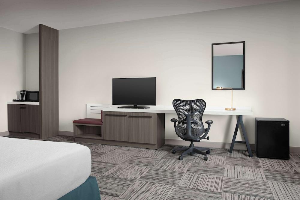Hilton Garden Inn Granbury photo 7