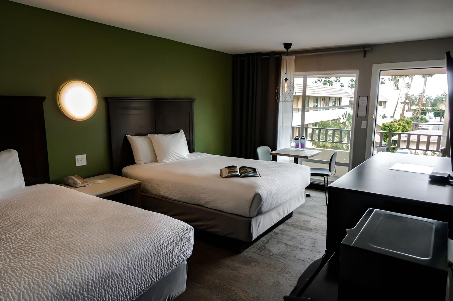 Vagabond Motor Hotel photo 10