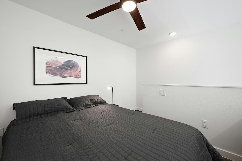 Holly House photo 73