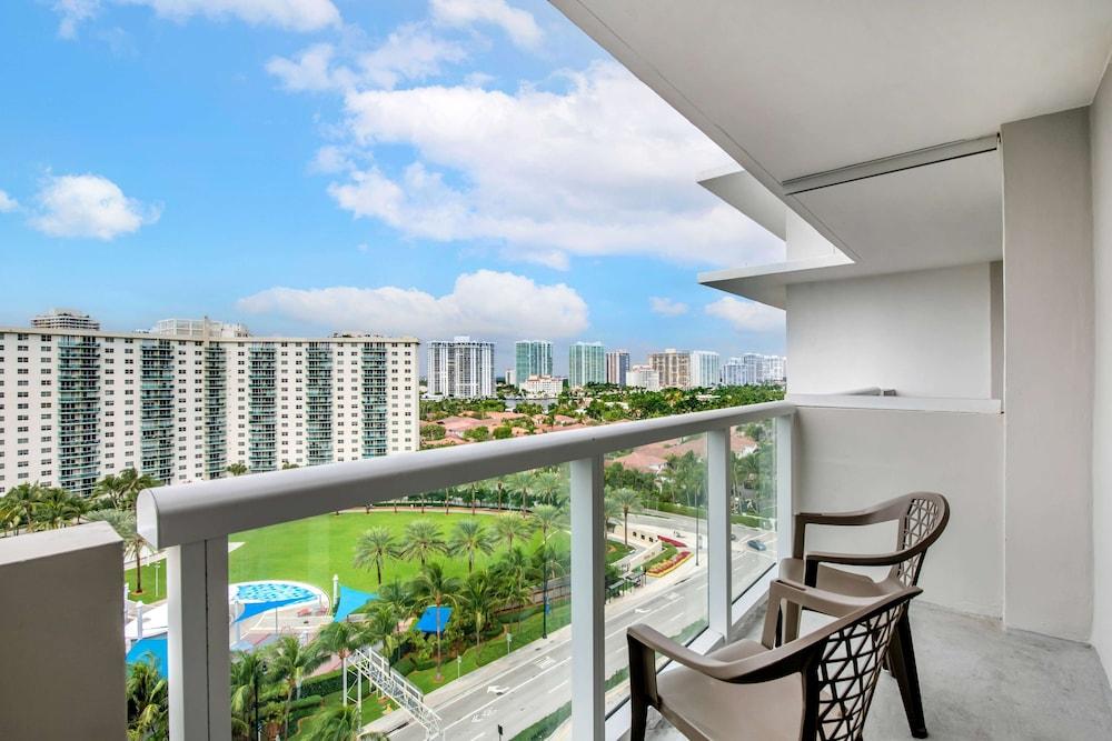Ramada Plaza by Wyndham Marco Polo Beach Resort photo 93