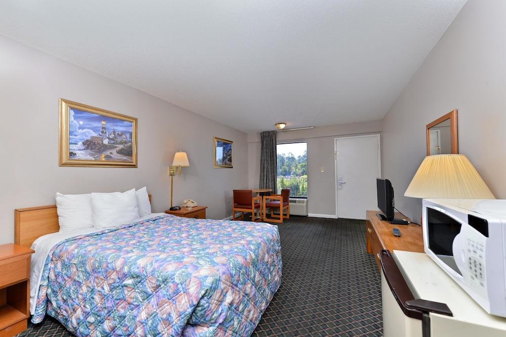 Americas Best Value Inn Augusta S photo 3