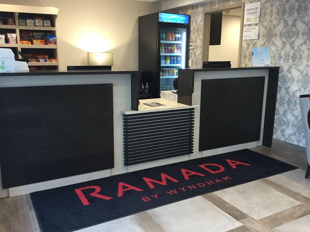Ramada by Wyndham Bronx Terminal photo 9