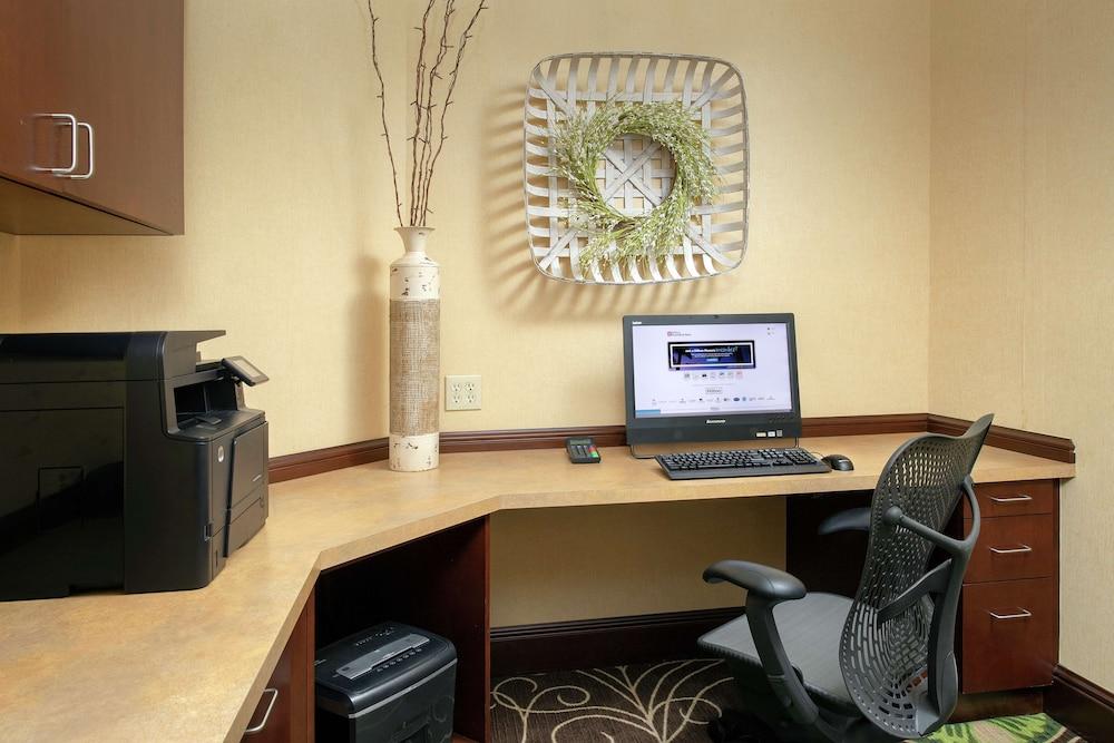 Hilton Garden Inn Odessa photo 17