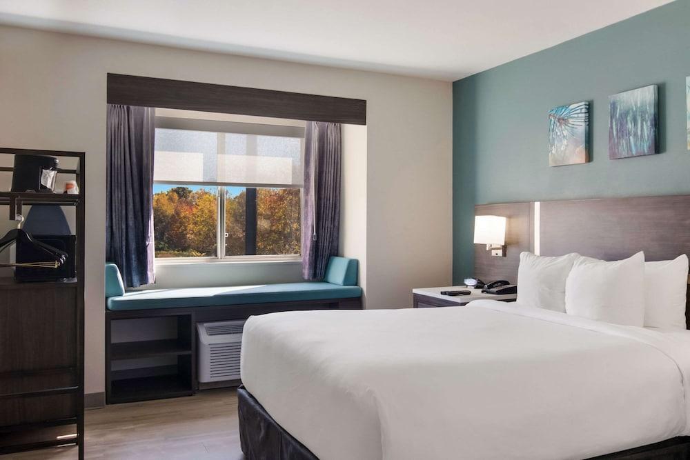 MainStay Suites Clarion, PA near I-80 photo 19