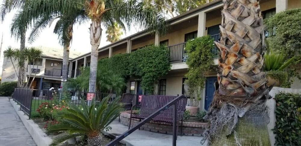 Sierra Crossing Motel photo 4
