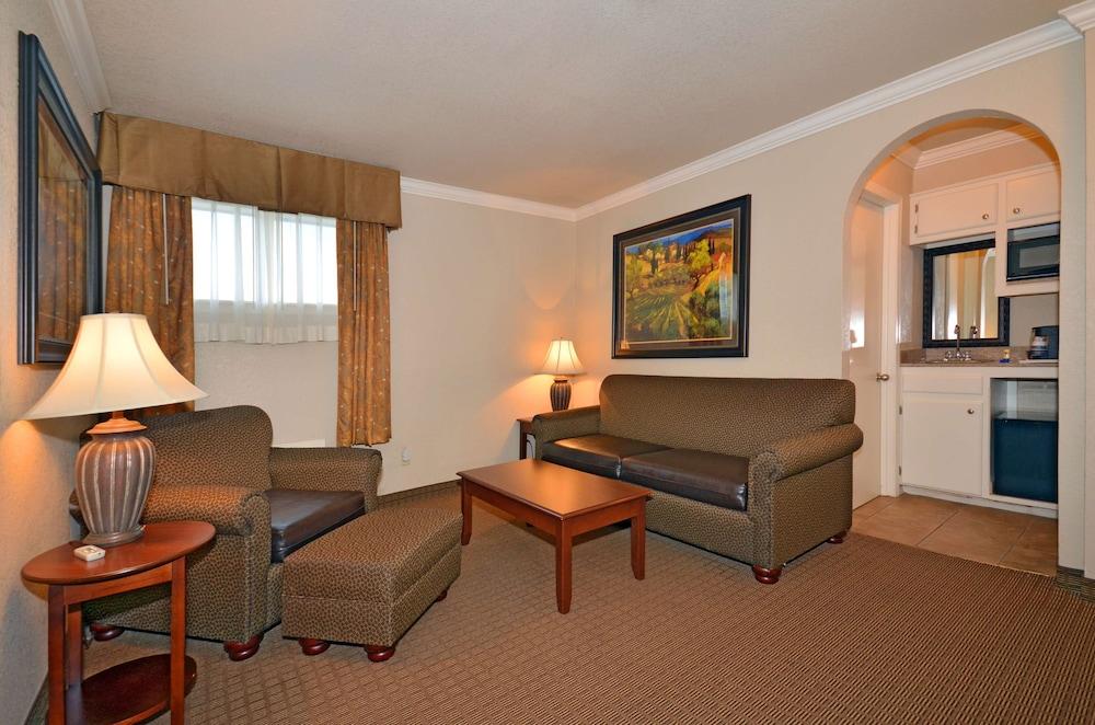 Best Western Inn Of McAlester photo 17