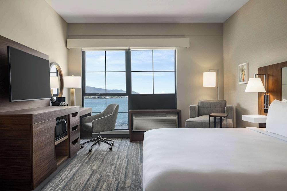 Hampton Inn & Suites Maui North Shore photo 17