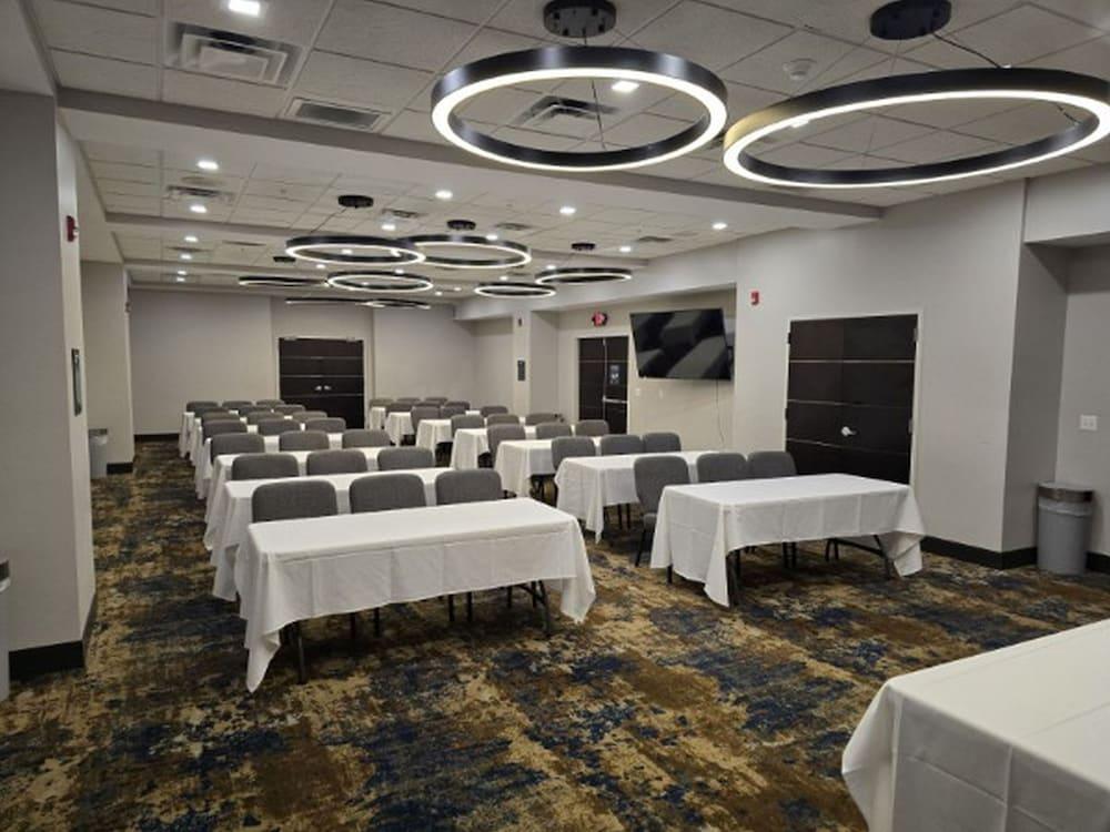 Holiday Inn Cookeville by IHG photo 30