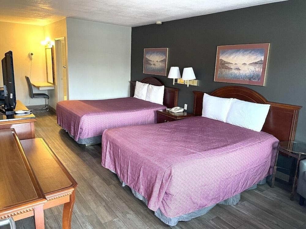 Downtown Inn photo 5