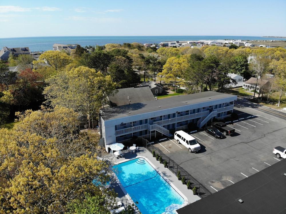 Ocean Breeze Motel photo 12
