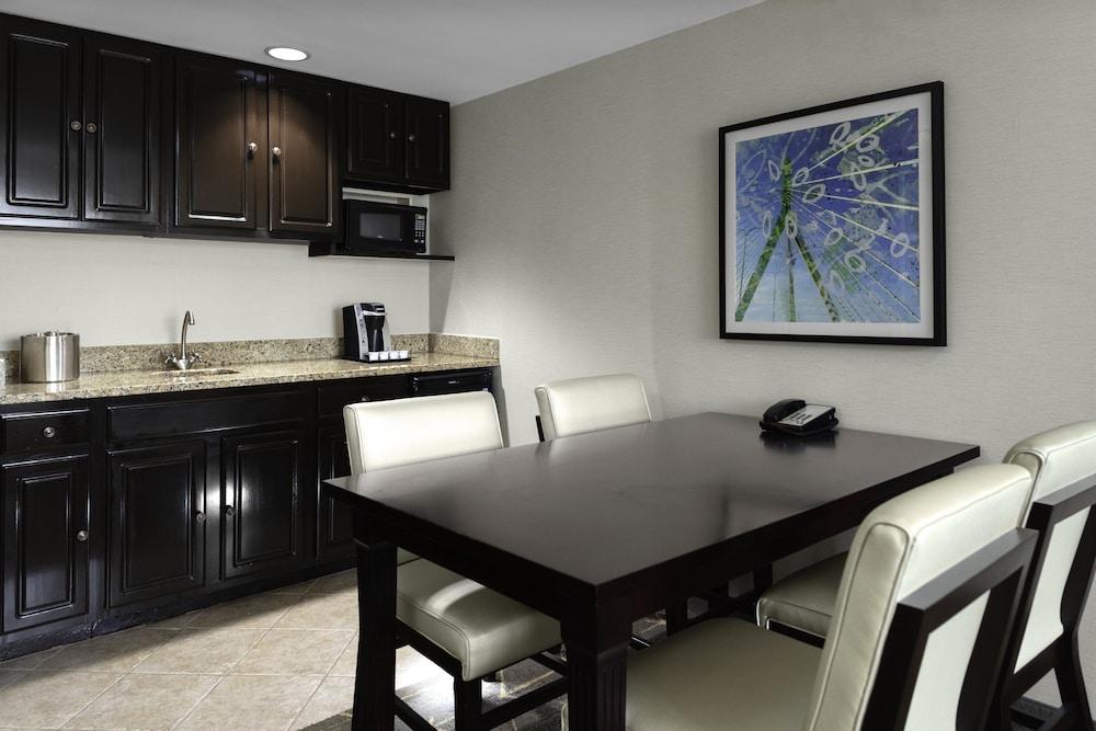Holiday Inn & Suites Marlborough by IHG photo 21