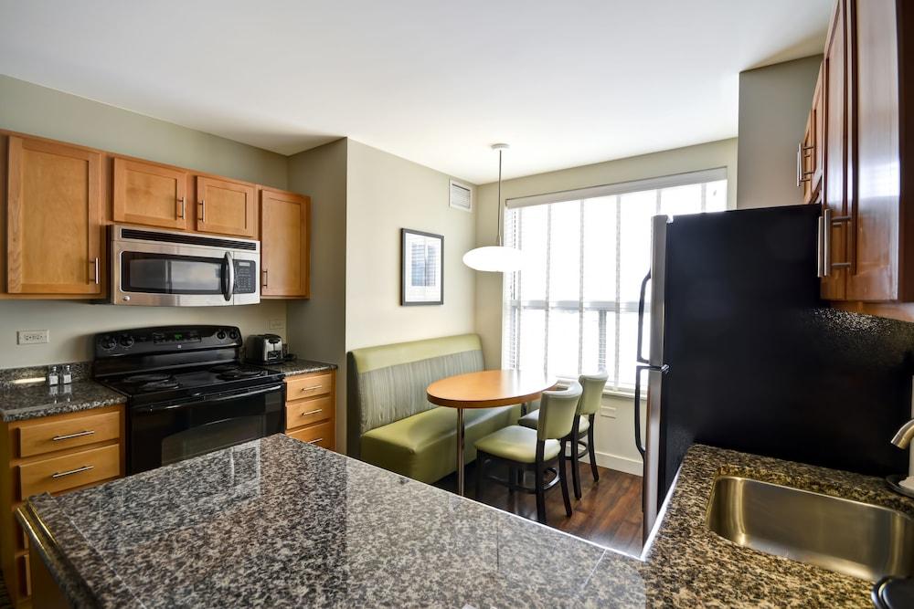 HYATT house Chicago/Naperville/Warrenville photo 10