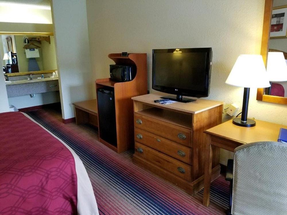 FairBridge Inn Express Natchez photo 13