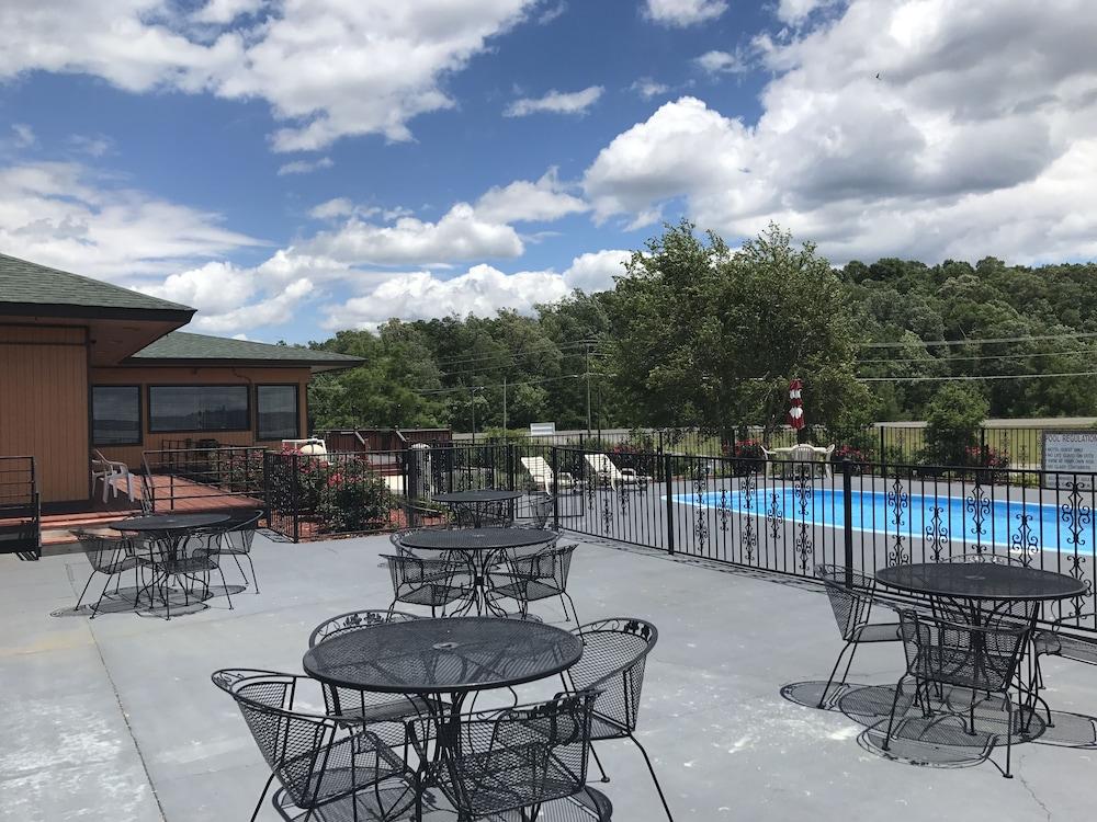 D'Arbonne Lake Motel photo 2