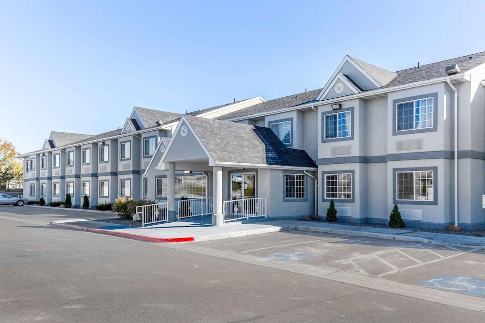 Quality Inn & Suites Elko photo 43