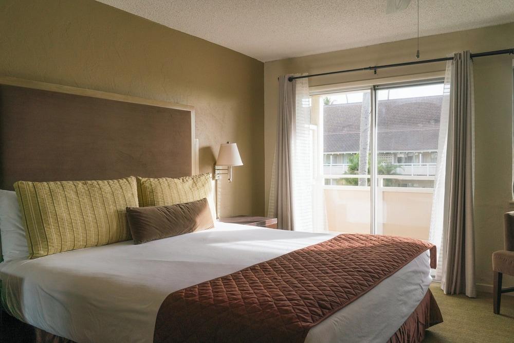 Plantation Hale Suites photo 28