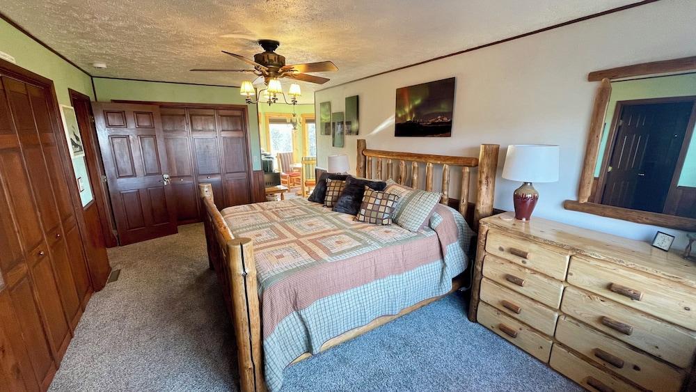 Talkeetna Denali View Lodge and Cabins photo 7
