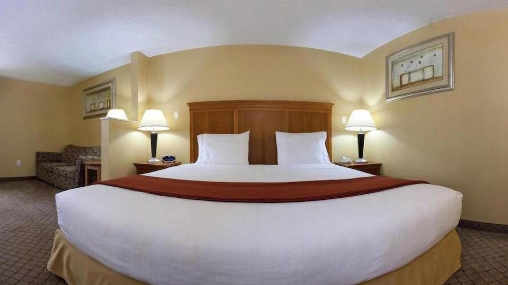 Holiday Inn Express Hurricane by IHG photo 5