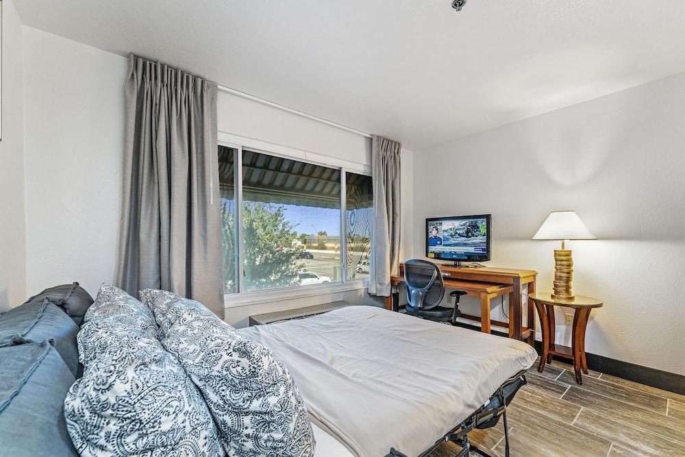 Metro Tempe Extended Stay photo 42
