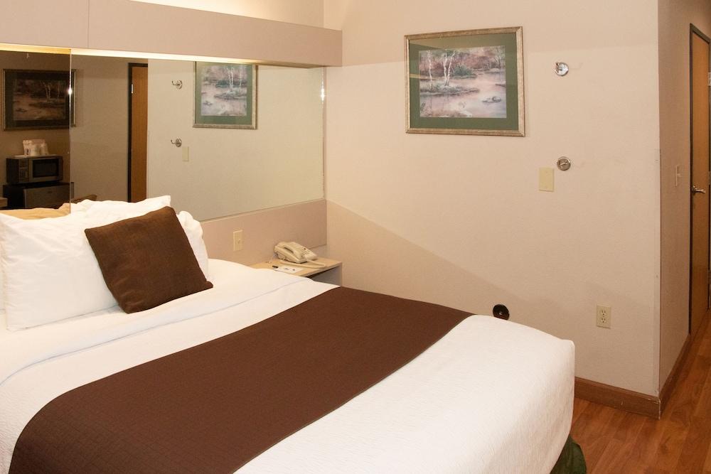 Microtel Inn & Suites by Wyndham Lodi/North Stockton photo 13