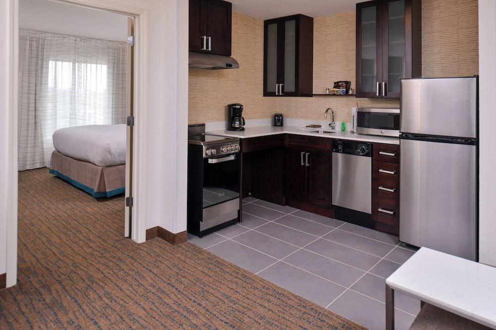 Residence Inn Cedar Rapids South photo 41