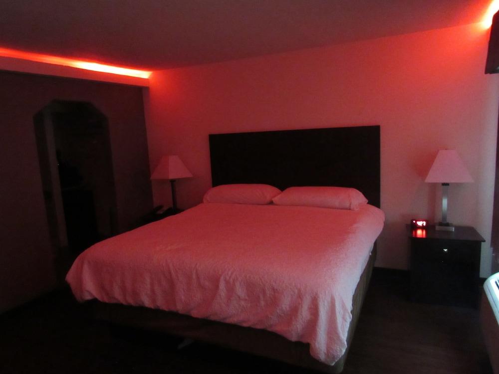 Trinity Suites Downtown Dallas photo 26